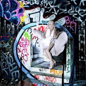 street-art photography on sale in the store of the gallery22 of the photographer alain schwarzstein