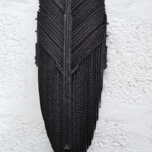 sculpture murale en carton noire de pierre riba disponible dans le store de la galerie22