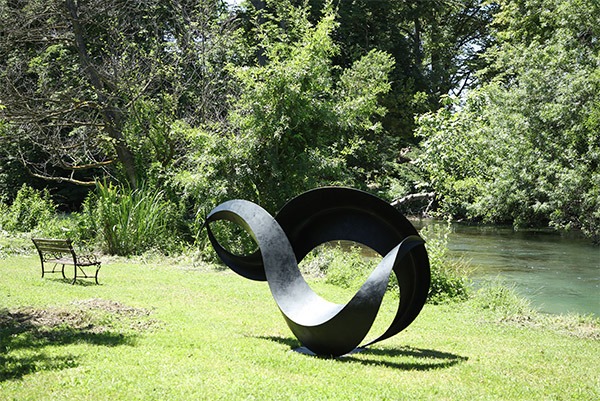 sculpture for garden in metal by francis guerrier on sale in the online shop of gallery 22.