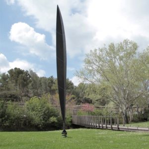 garden sculpture black feather of Francis Guerrier to buy in the official shop of the gallery 22