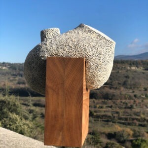 céramique contemporaine en grès sur support bois de christiane filliatreau