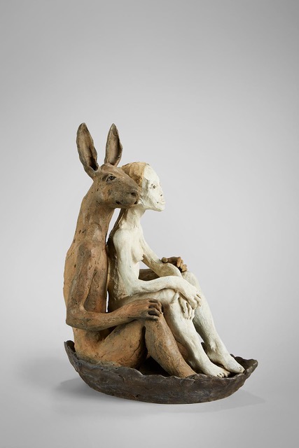 sculpture figurative en bronze de ruta jusionyte