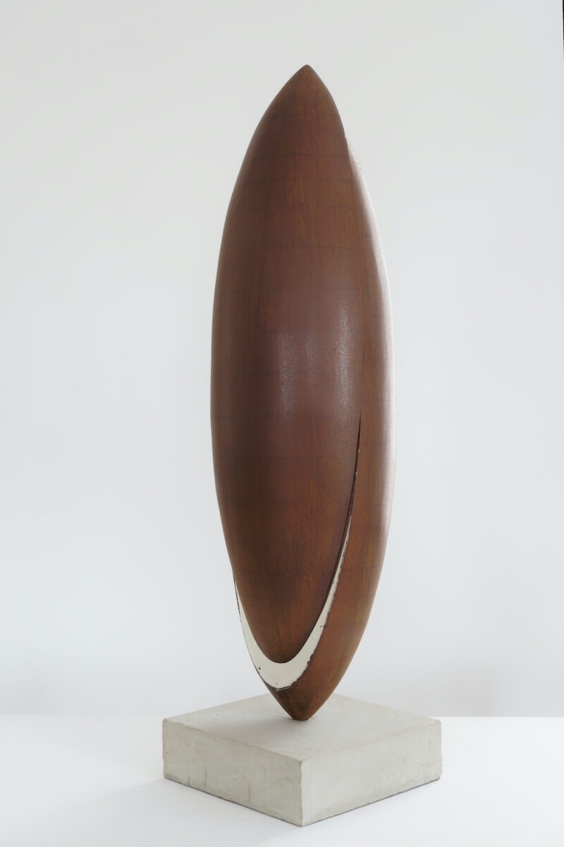 sculpture contemporaine en corten et inox poli de felix valedlievre